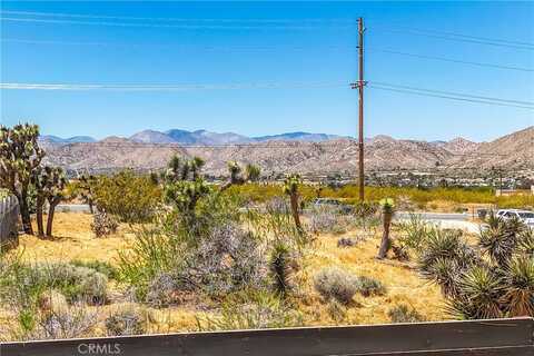 7419 Sage Avenue, Yucca Valley, CA 92284