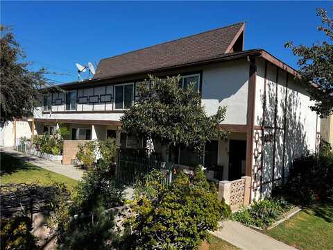 1002 Mission Drive, Costa Mesa, CA 92626