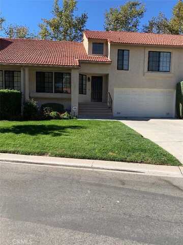 20057 Avenue of the oaks, Newhall, CA 91321