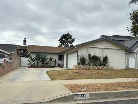 2221 Amelia Avenue, San Pedro, CA 90731