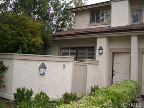 9 Moon Shadow, Irvine, CA 92603