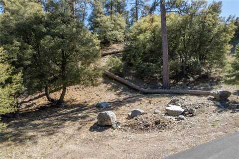 1300 Banff Drive, Pine Mountain Club, CA 93222