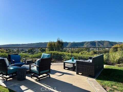 10 Ashburton Place, Laguna Niguel, CA 92677