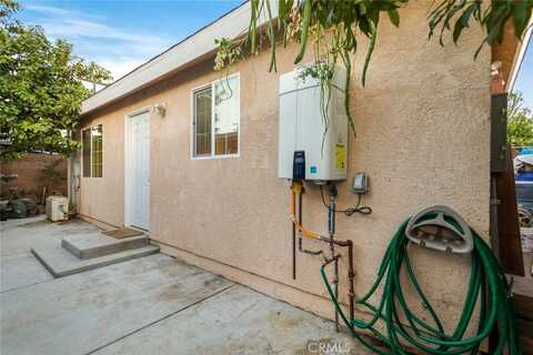 13414 Earnshaw Avenue, Downey, CA 90242