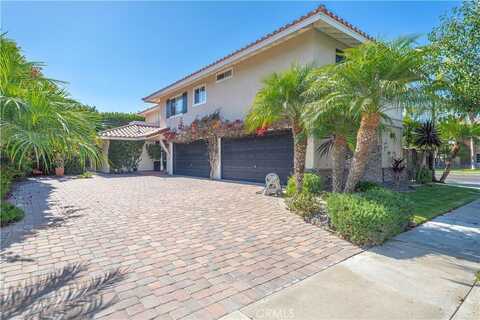 302 Portland Circle, Huntington Beach, CA 92648