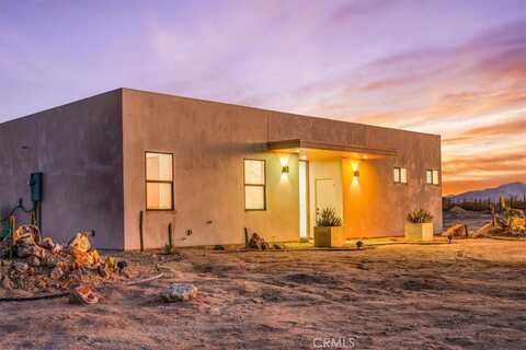 1925 Border Avenue, Joshua Tree, CA 92252