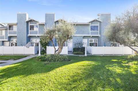 15106 Nordhoff Street, North Hills, CA 91343