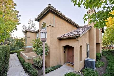 19431 Rue De Valore, Lake Forest, CA 92610