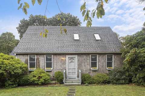 6 Gerts Way Way, Edgartown, MA 02539