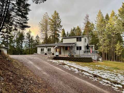 221 Many Lakes Drive, Kalispell, MT 59901