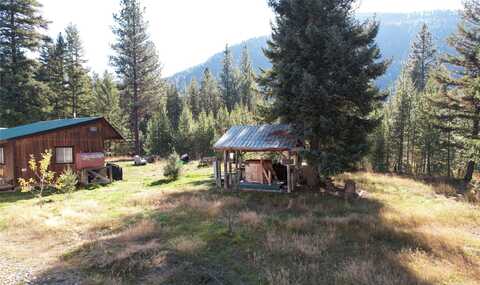 180 Cabin City Loop, Saint Regis, MT 59866