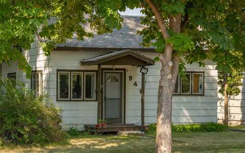 946 5th Avenue E, Kalispell, MT 59901