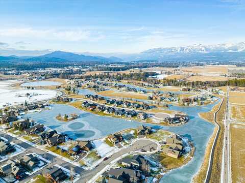 4977 Flatwater Drive, Whitefish, MT 59937