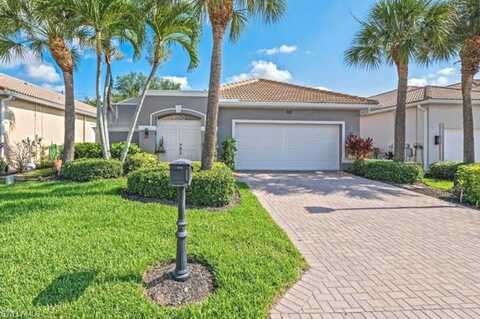 267 Glen Eagle, NAPLES, FL 34104