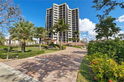 6000 Pelican Bay, NAPLES, FL 34108