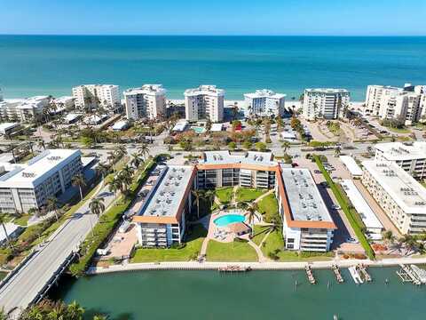 2900 Gulf Shore, NAPLES, FL 34103