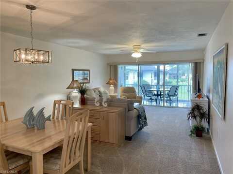 325 Charlemagne, NAPLES, FL 34112