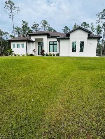 3677 8th, NAPLES, FL 34120