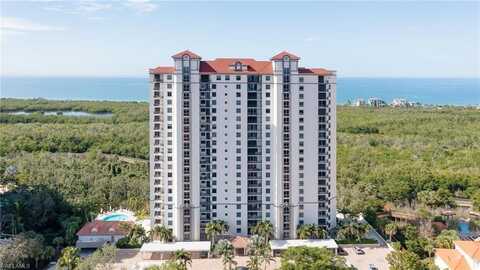 7225 Pelican Bay, NAPLES, FL 34108