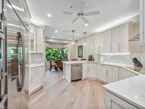 241 Colonade, NAPLES, FL 34103