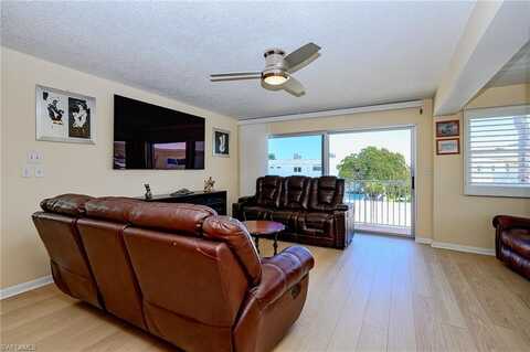 1100 8th, NAPLES, FL 34102