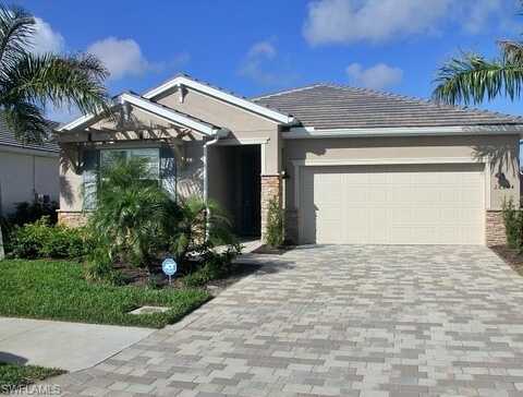 28204 Seasons Tide, BONITA SPRINGS, FL 34135