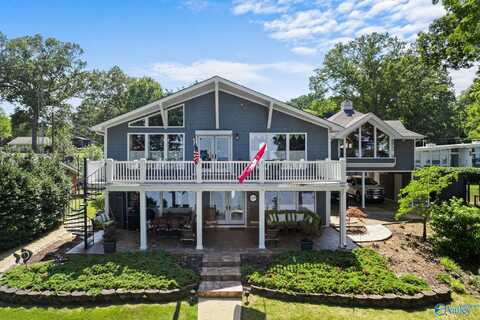 268 Lakeshore Drive, Muscle Shoals, AL 35661