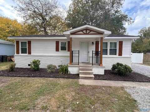 2321 State Avenue SW, Decatur, AL 35601