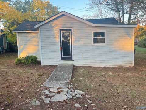 314 Treymore Avenue NW, Huntsville, AL 35811