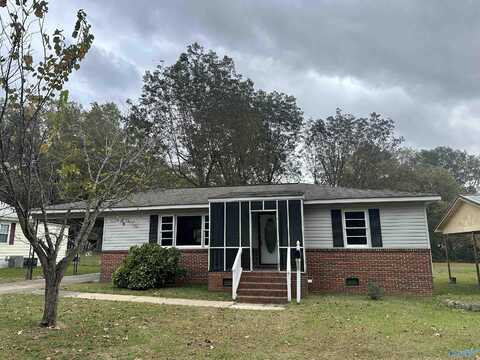 3806 Madison Avenue, Gadsden, AL 35904