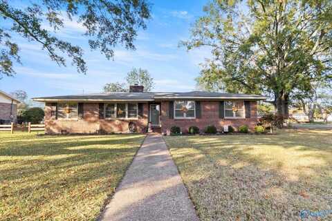 1300 Aston Street, Athens, AL 35611