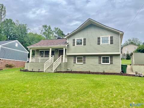 2707 Briarwood Drive, Huntsville, AL 35801