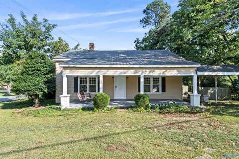 405 Guntersville Road, Arab, AL 35016