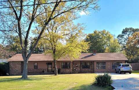 208 Paine Avenue, Moulton, AL 35650