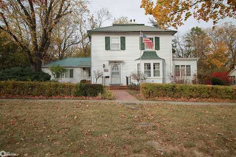 711 W Main Street, Clarinda, IA 51632