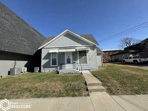 309 N 10Th Street, Centerville, IA 52544