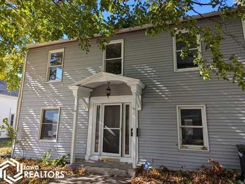 103 S VAN BUREN Street, Mount Pleasant, IA 52641