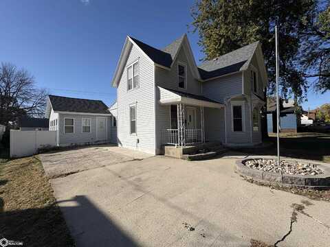 417 S Federal Street, Hampton, IA 50441