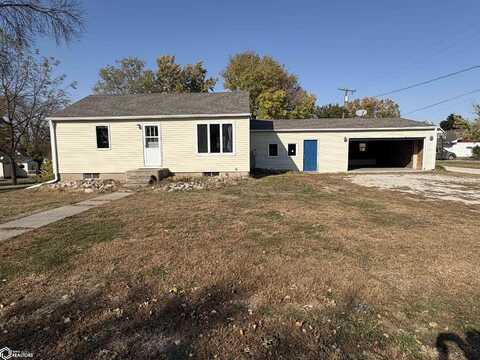 114 Kelly Street W, Latimer, IA 50452