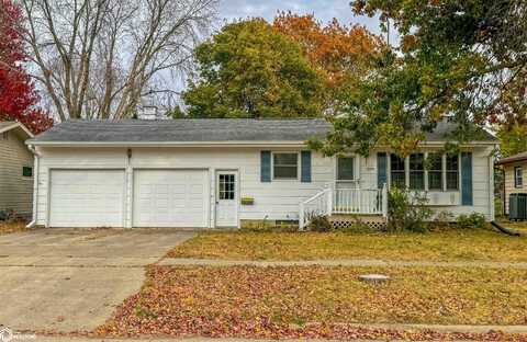 1009 1st Street NW, Hampton, IA 50441