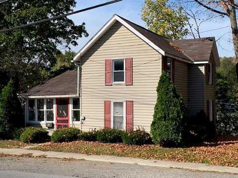 25 Cole St, Mansfield, PA 16935