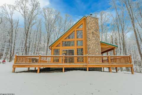 549 Aster Drive, Terra Alta, WV 26764