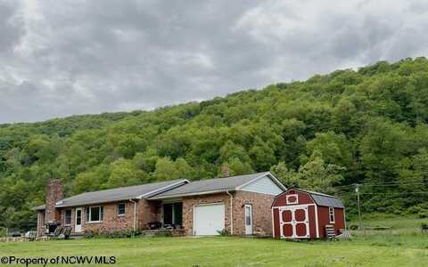 2100 Whitmer Road, Harman, WV 26270