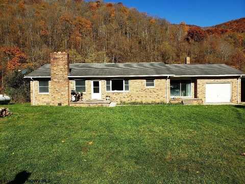 2100 Whitmer Road, Harman, WV 26270