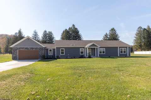 7718 Buckhannon Pike, Mount Clare, WV 26408