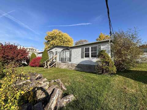 237 Beech Avenue, Belington, WV 26250