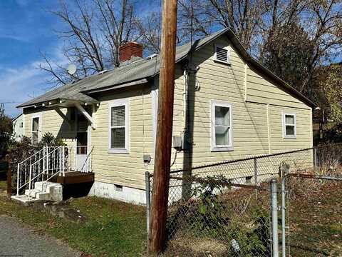 216 2nd Street, Monongah, WV 26554