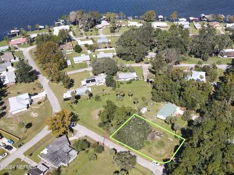 124 BELLRAY Drive, Satsuma, FL 32189