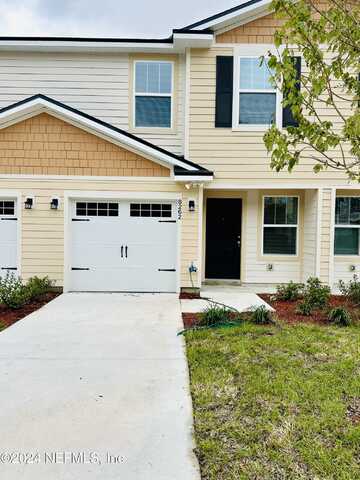 8262 HALLS HAMMOCK Court, Jacksonville, FL 32244