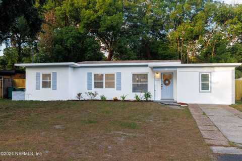 435 TABOR Drive W, Jacksonville, FL 32216